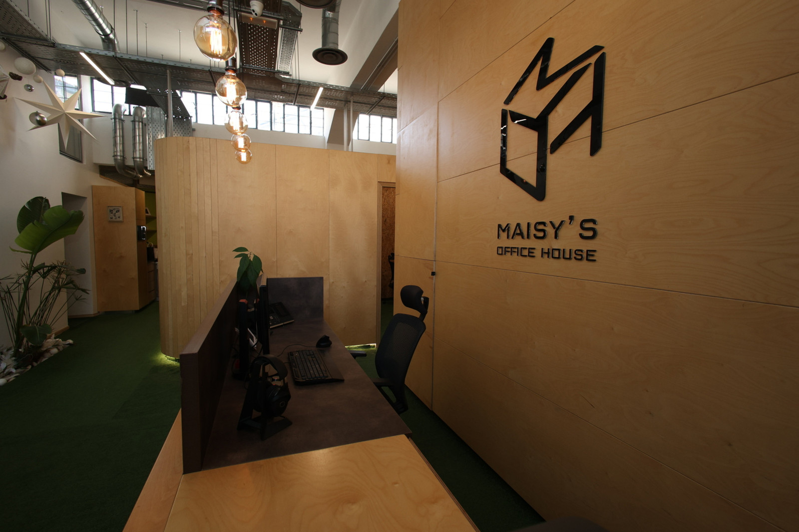 Facility 1 - common area