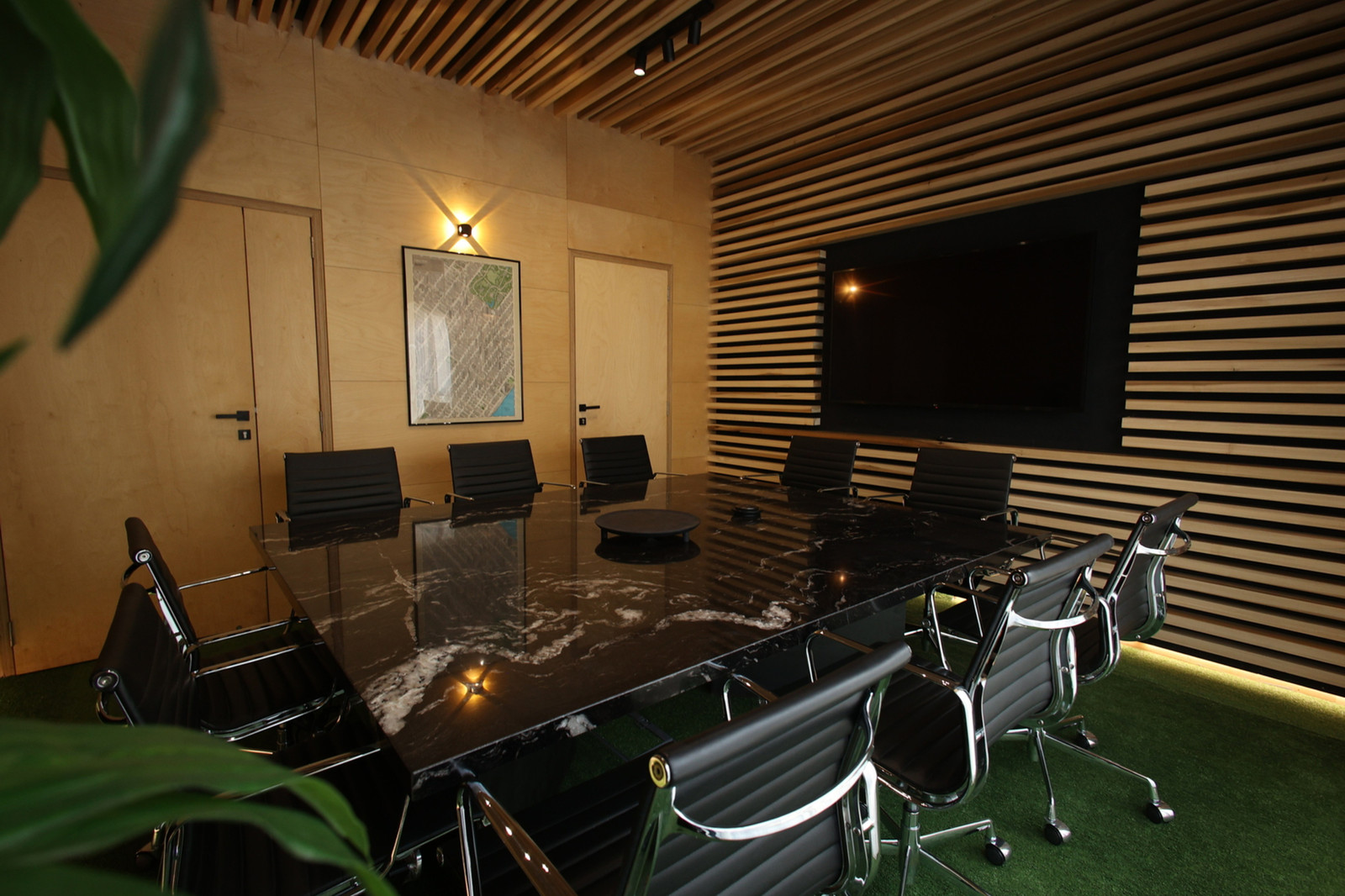 Facility 7 - seating nook